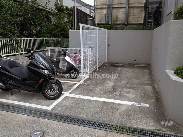 バイク置き場