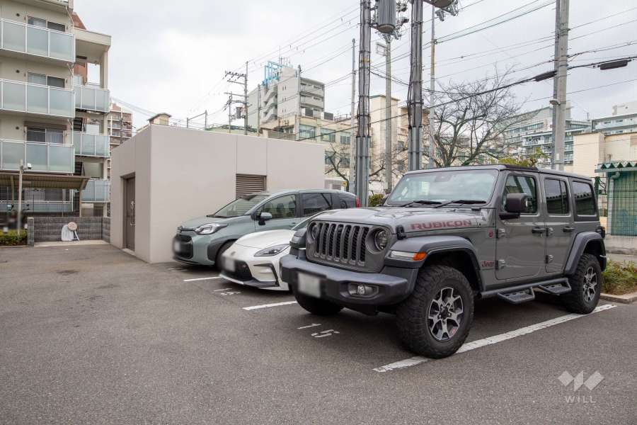 敷地内駐車場(屋外平面式)