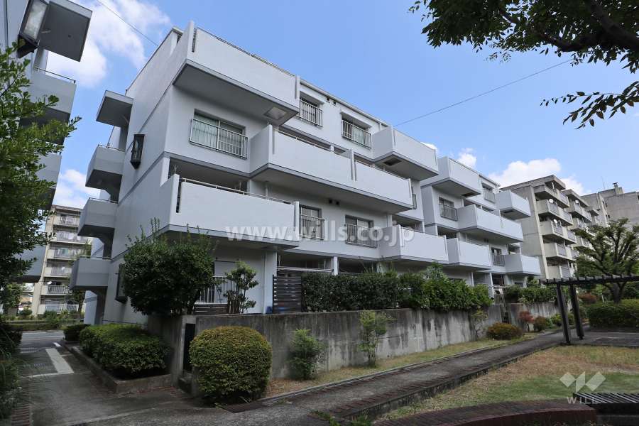 辻町住宅4棟の外観（南西側から）