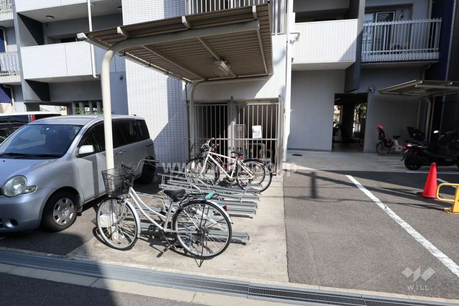 駐輪場
