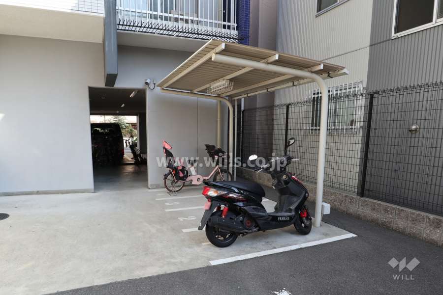 バイク置き場
