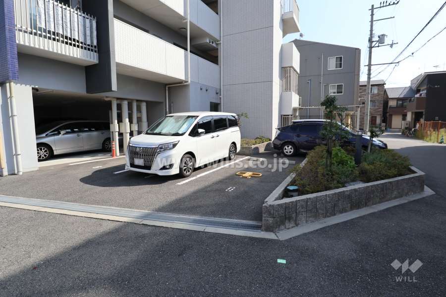 敷地内駐車場(屋外平面式)