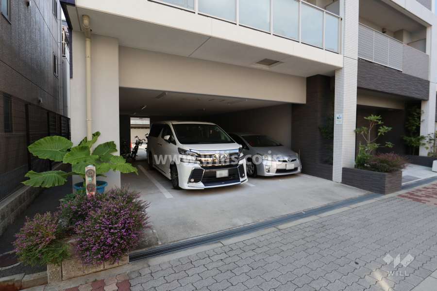 敷地内駐車場(屋内平面式)
