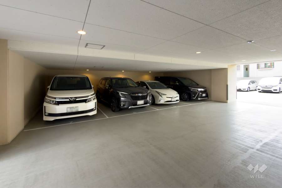 敷地内駐車場（屋内平面式）