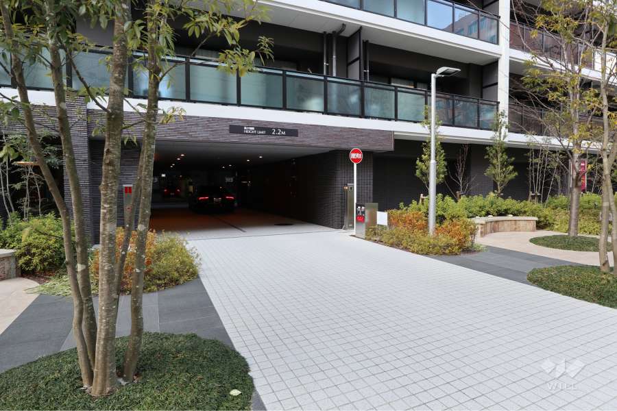 駐車場の出入口