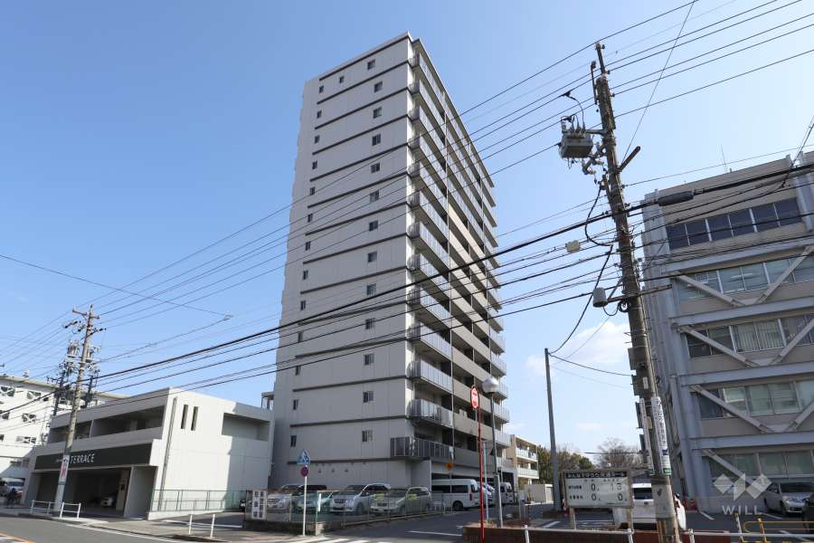 ブライムスイート建中寺の外観（南西側から）