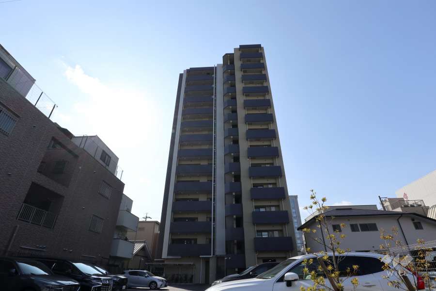 オープンレジデンシア桜通筒井の外観（北側から）