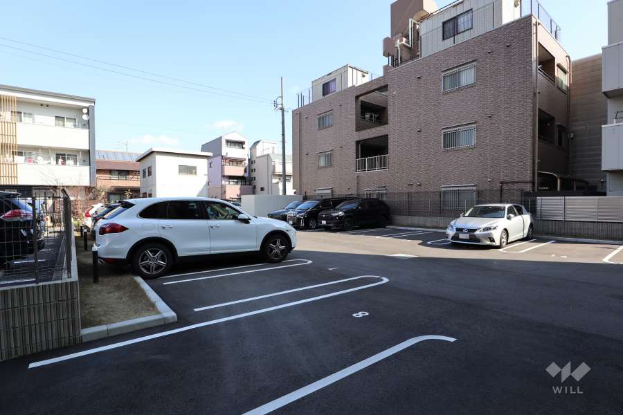 敷地内駐車場（屋外平面式）