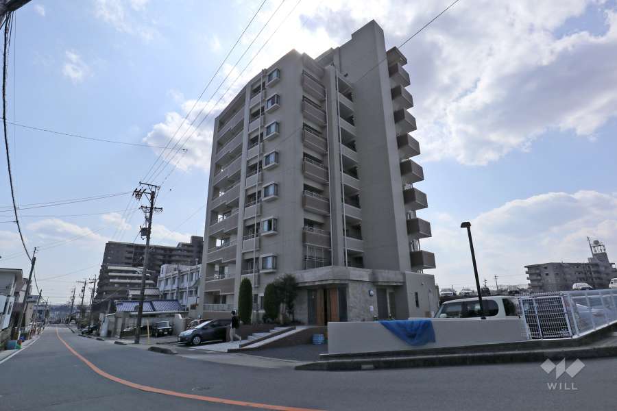 ラヴィル新瀬戸の外観（北東側から）