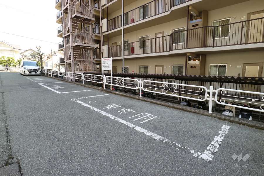 来客用駐車場