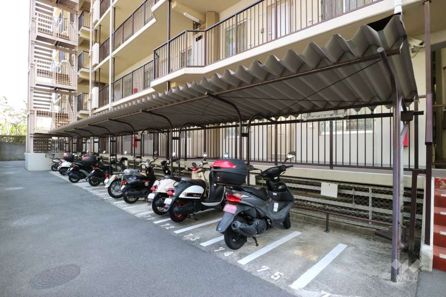 バイク置場