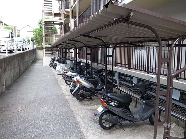 バイク置き場