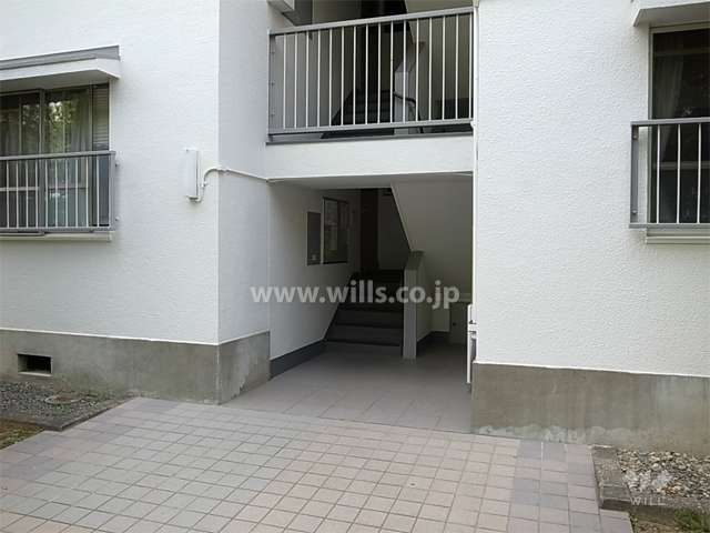 A-4棟の住戸入り口