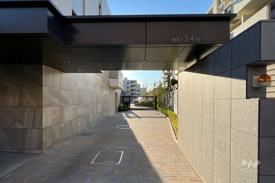 駐車場の出入口