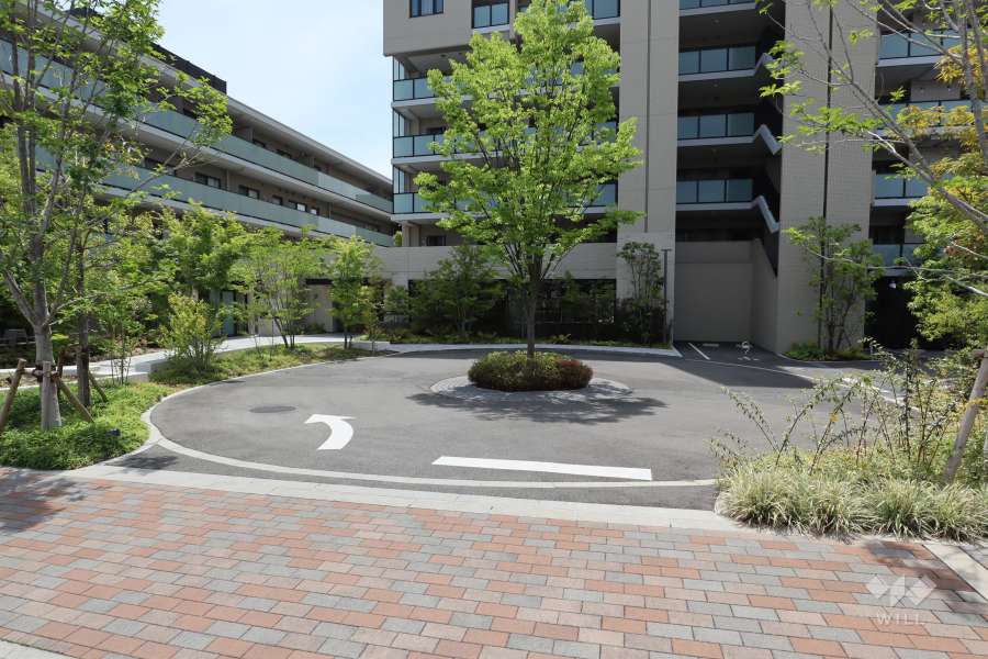 駐車場の出入り口
