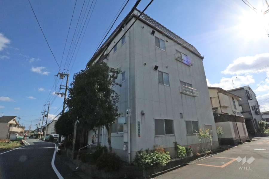 上牧マンションの外観（北東側から）