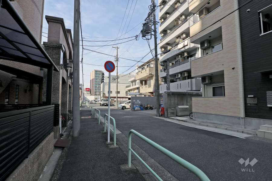 敷地南側前面道路
