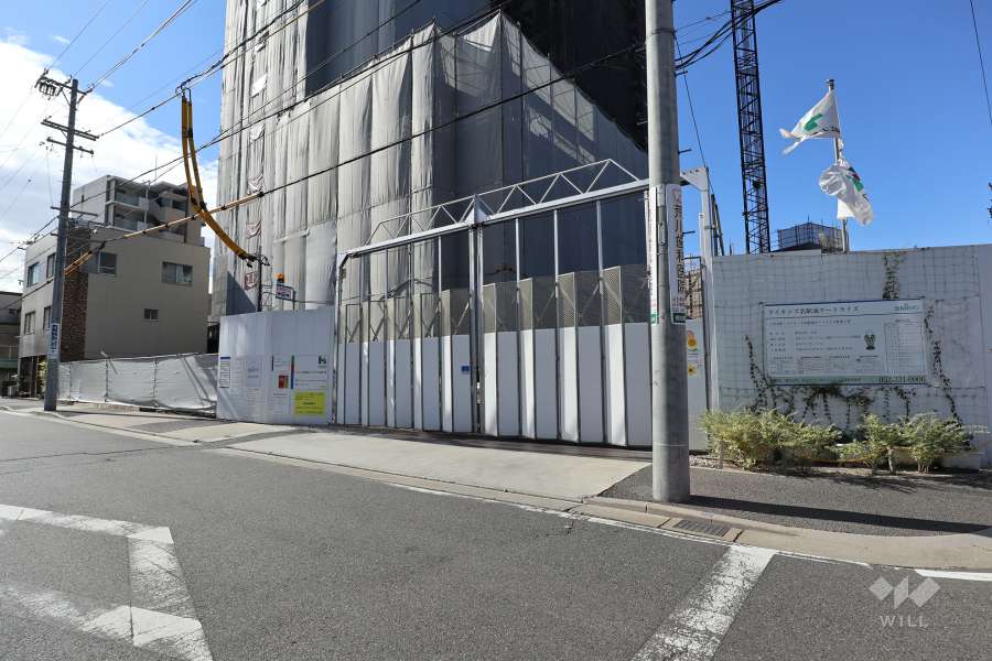 ライオンズ名駅通ゲートライズの外観（北東側から）・（工事中）