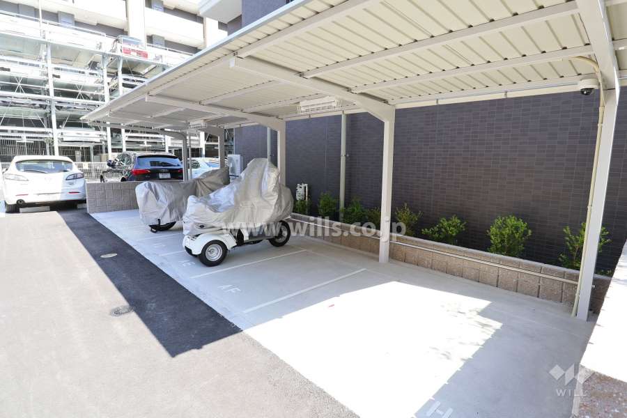 バイク置き場