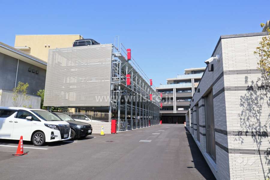 敷地内駐車場（屋外機械式）