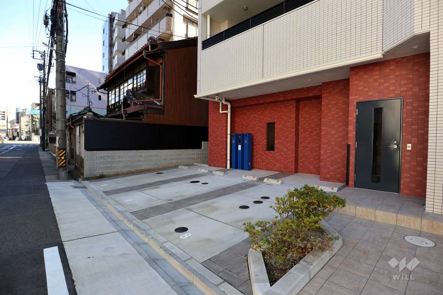 敷地内駐車場（屋外平面式）