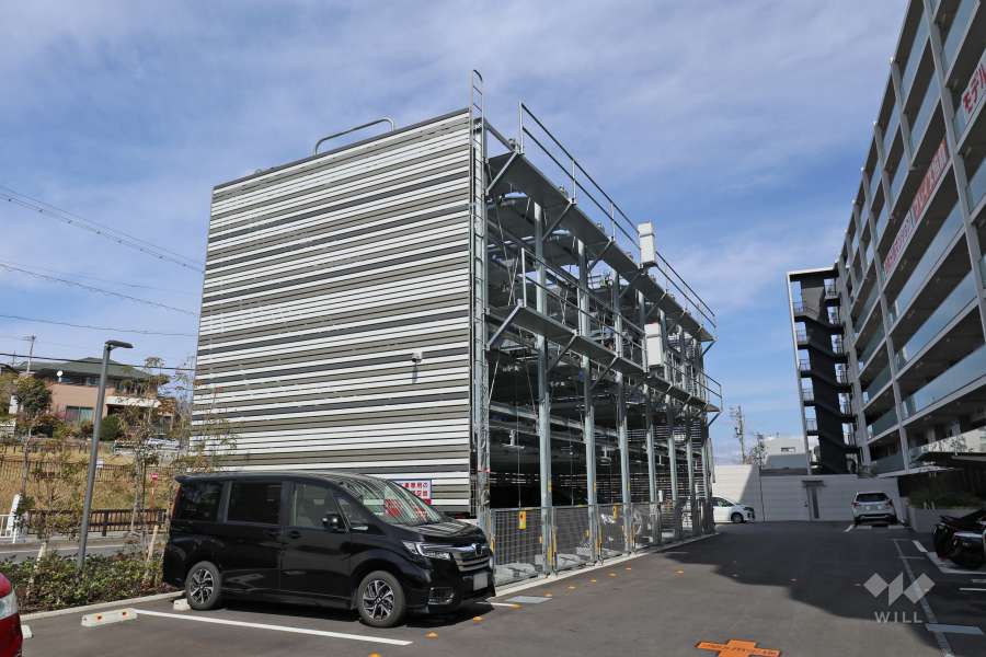敷地内駐車場（屋外機械式）
