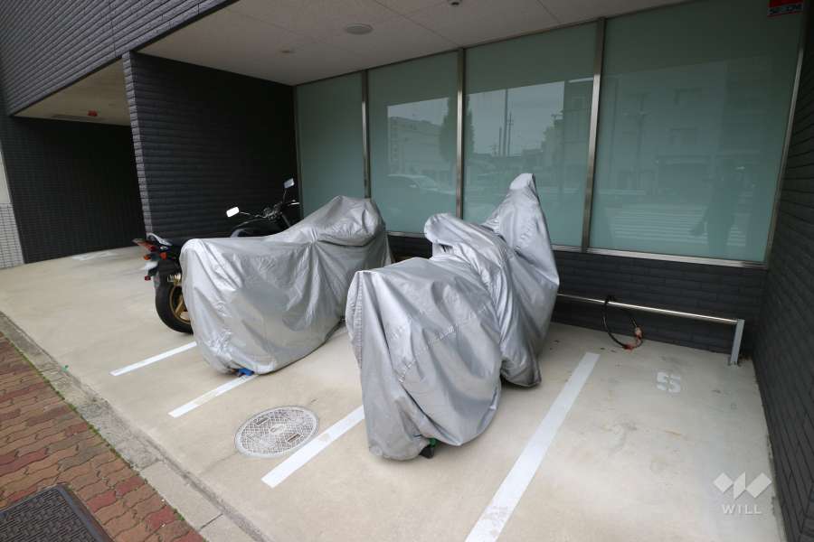 バイク置き場
