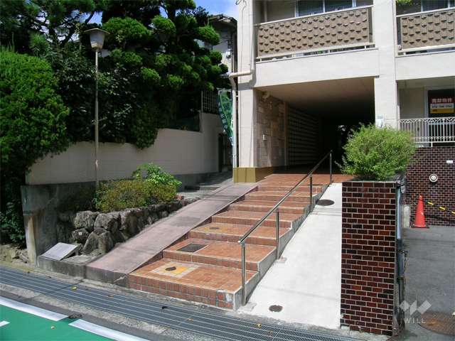 エントランスアプローチ