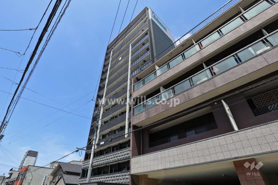 プレサンス名古屋グロウの外観（南東側から）