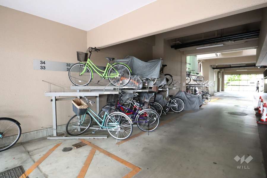 北西側にある駐輪場