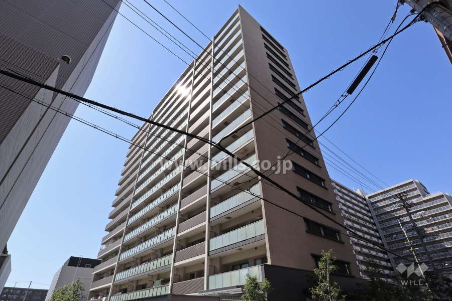 シャリエ新大阪の外観（南東側から）