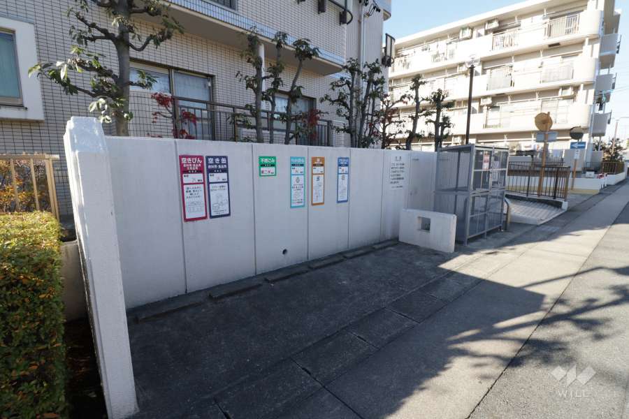 ゴミ置き場