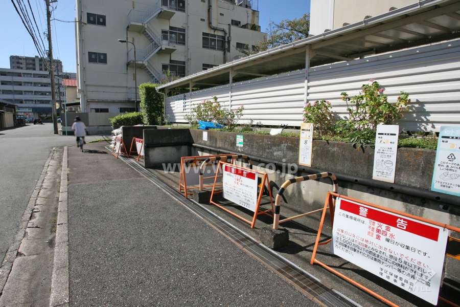 ゴミ置き場