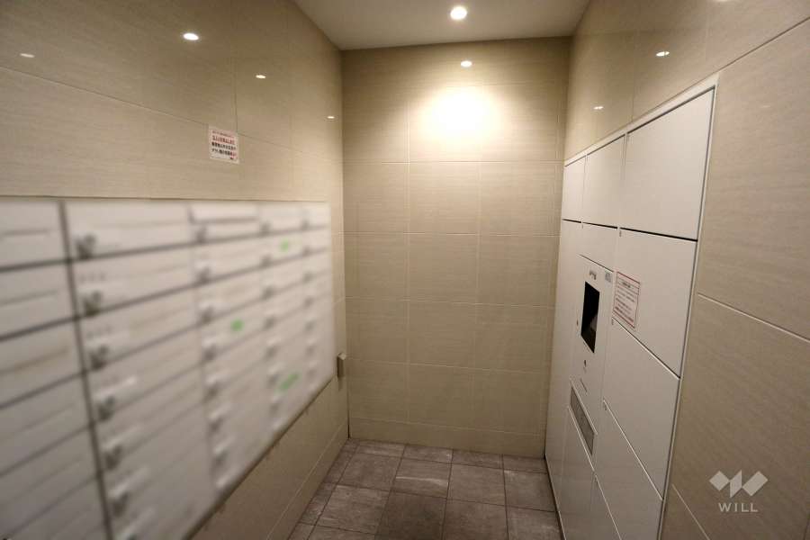 共用ポストと宅配ボックス