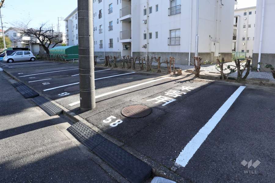 来客用駐車場