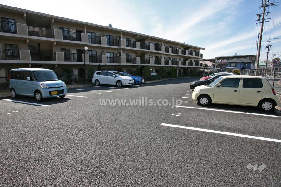 敷地内駐車場(屋外平面式)