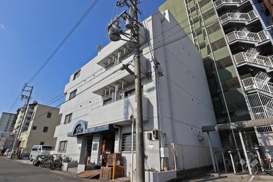 エクセランス新栄東外観