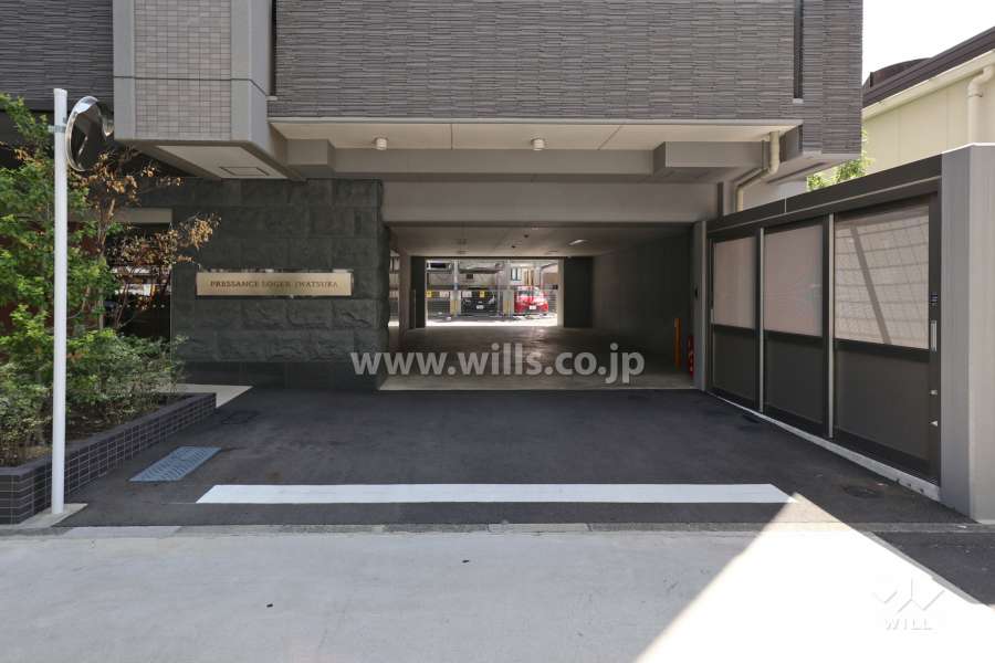 駐車場出入口