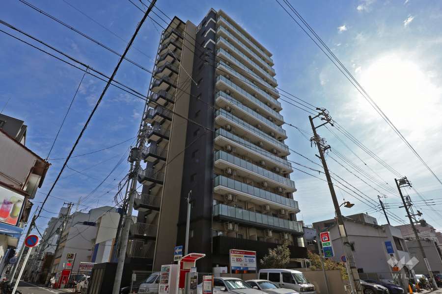 エステムコート名古屋新栄アクシスの外観（西側から）