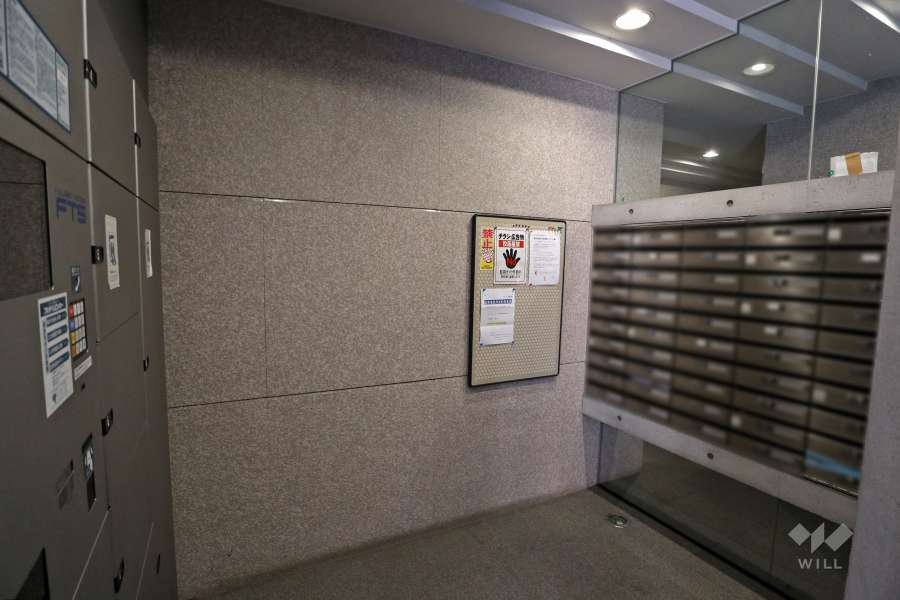 宅配ボックスと共用ポスト