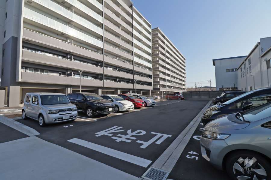 敷地内駐車場（屋外平面式）