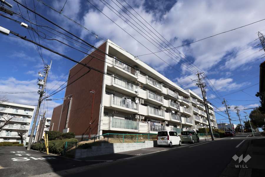 平針南住宅5号棟の外観（南西側から）