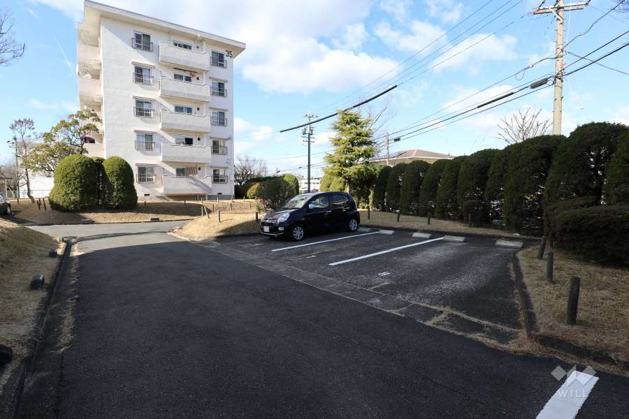 敷地内駐車場（屋外平面式）