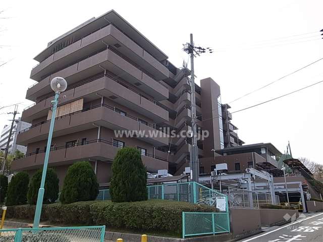 セントラルステージ千里青葉丘の外観（北東側から）