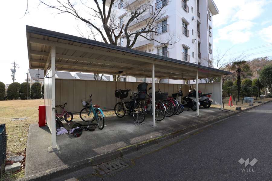 駐輪場、バイク置場