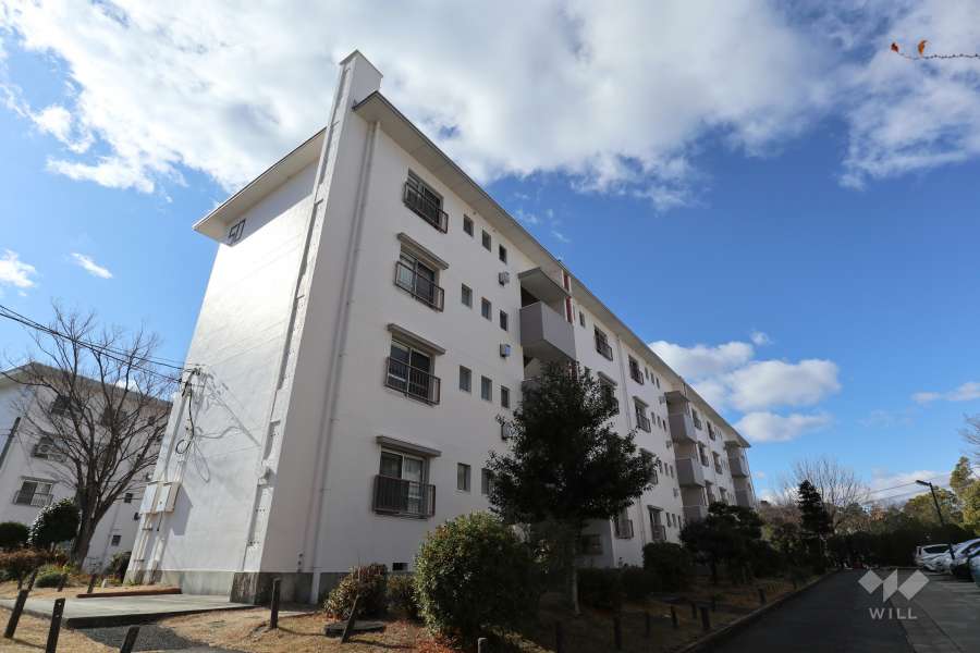 相生山団地50棟の外観（北東側から）