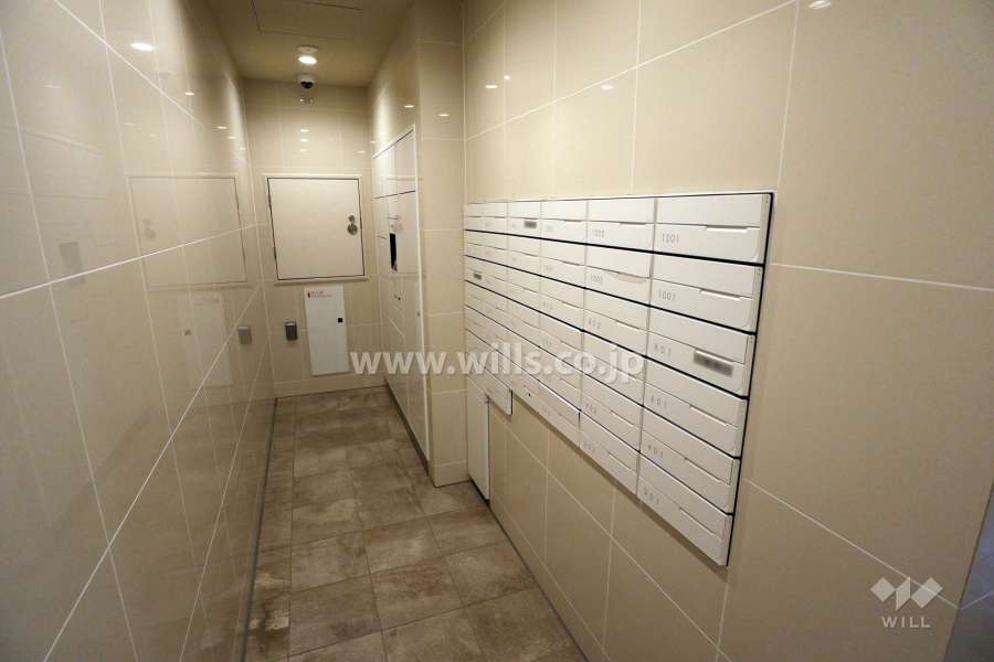 集合ポストと宅配ボックス