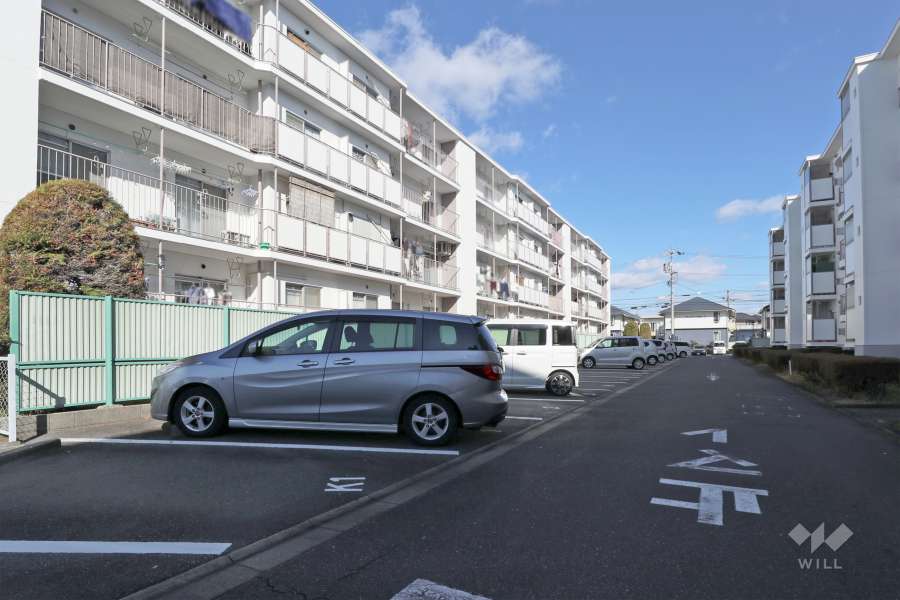 敷地内駐車場（屋外平面式）