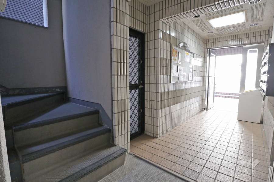 エントランスホール