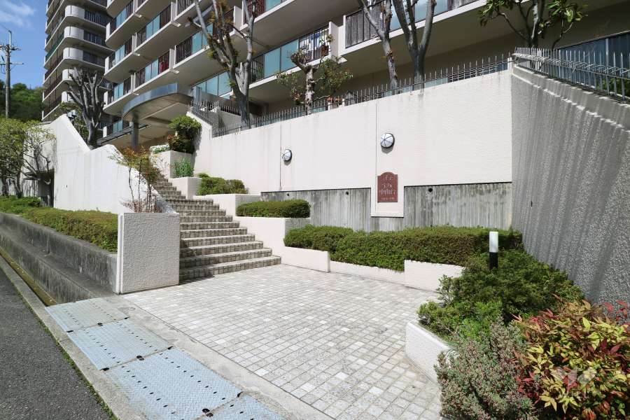 エントランスアプローチ